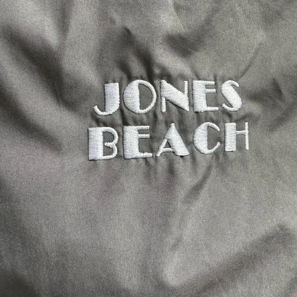 Jones Beach Grey Anorak - Picture 6 of 8